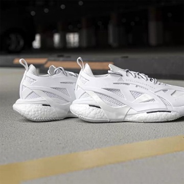 Adidas от Stella McCartney