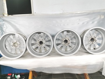 RÁFKY 17 5X120 BMW E90 E91 E92 E93 F30 F31 F34 E46