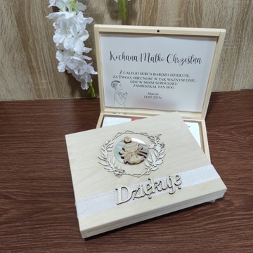 Спасибо и первое Святое Причастие бабушки и дедушки крестной матери.