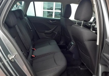 Skoda Kamiq Crossover 1.0 TSI 110KM 2022 Skoda Kamiq Skoda Kamiq Ambition 1.0 TSI 110 KM Czujniki LED Clima, zdjęcie 6