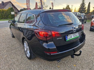 Opel Astra J Sports Tourer 1.4 Turbo ECOTEC 140KM 2011 Opel Astra Sliczna 1.4 b Ful Opcja Bezwypadkowa Zarejestrowana Gwarancja d, zdjęcie 5