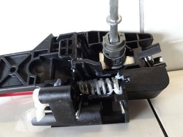 HYUNDAI I20 II 18 HB 5D НАРУЖНАЯ РУЧКА ПЕРЕДНЯЯ ЛЕВАЯ XR2