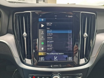 Volvo V60 II  2022 Volvo V60 Recharge T6 AWD Geartronic Core, zdjęcie 28