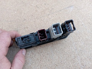 HYUNDAI IX35 10-15 PANEL PŘEPÍNAČ SVĚTEL ESP