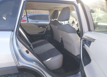 Toyota RAV4 V 2020 Toyota RAV4 2020r., Xle, 2.5L, od ubezpieczalni 2.5 Benzyna 206KM, zdjęcie 7