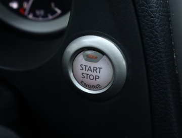 Nissan Navara IV Double Cab 2.3 190KM 2019 Nissan Navara 2.3 dCi, Salon Polska, 187 KM, 4X4, zdjęcie 18