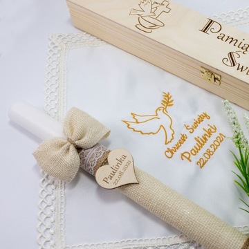 Крещальный халат и свеча в шкатулке, набор для вышивания