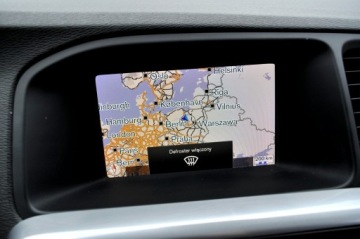 Volvo V60 I Kombi Facelifting 2.0 D2 DRIVE-E 120KM 2017 Volvo V60 LiFT Biała Perła 2,0 Diesel Ledy Navi, zdjęcie 28