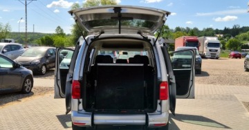 Volkswagen Caddy IV Kombi Maxi 2.0 TDI SCR BlueMotion Technology 102KM 2017 Volkswagen Caddy 2,0 TDI Maxi Klima7-osob Rampa Dla Niepelnosprawnych, zdjęcie 20