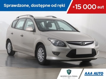 Hyundai i30 I CW Facelifting 1.4 DOHC 109KM 2011 Hyundai i30 1.4 CVVT, Salon Polska, 1. Właściciel