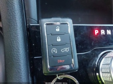 Jeep Grand Cherokee V 2023 Jeep Grand Cherokee 2023 JEEP GRAND CHEROKEE ALTITUDE 4X4 3.6 Benzyna 293KM, zdjęcie 9