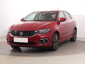 Fiat Tipo II Hatchback 1.4 95KM 2017 Fiat Tipo 1.4 16V, Salon Polska, Serwis ASO, zdjęcie 1