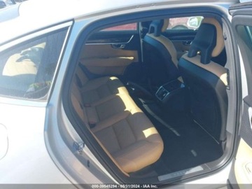 Volvo S90 II Sedan 2.0 T5 250KM 2018 Volvo S90 2018 Volvo S90 T5 FWD Momentum 2.0 Benzyna 250KM, zdjęcie 9