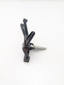 SUZUKI GSX-S 125 17- КОМПЛЕКТ ПРАВОЙ ЗАДНЕЙ ПОДНОЖКИ