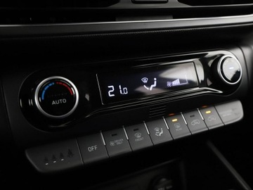 Hyundai Kona I Crossover Facelifting 1.6 GDI Hybrid 141KM 2022 Hyundai Kona HEV navi grzane fotele kamera, zdjęcie 27