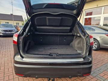 Nissan Qashqai II Crossover 1.2 DIG-T 115KM 2014 Nissan Qashqai Benzyna Tekna Navigacja Panorama, zdjęcie 20
