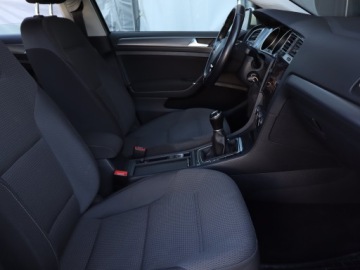 Volkswagen Golf VII Variant Facelifting 1.6 TDI-CR DPF BMT 115KM 2018 VW Golf 1.6 TDI, Salon Polska, Navi, Klima, zdjęcie 8