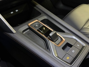 Cupra Formentor Crossover PHEV Facelifting 1.5 e-HYBRID 272KM 2024 Cupra Formentor VZ 1.5 e-Hybrid 272 KM 6-biegowa a, zdjęcie 30