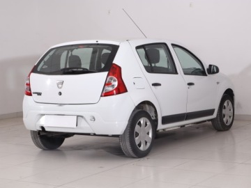Dacia Sandero I Hatchback 5d 1.4 MPI 75KM 2010 Dacia Sandero 1.4 MPI, Klima, zdjęcie 4