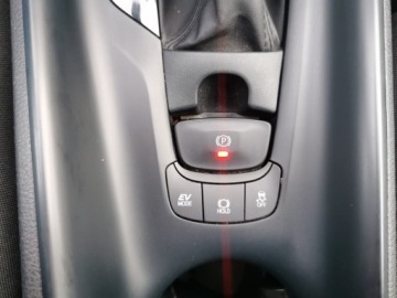 Toyota C-HR I Crossover Facelifting 1.8 Hybrid 122KM 2020 Toyota C-HR 1.8 Hybrid GPF Comfort 1.8 Hybrid GPF, zdjęcie 20