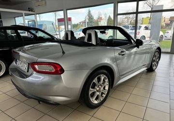 Fiat 124 Spider 1.4 MultiAir II 140KM 2019 Fiat 124 Spider Fiat 124 Spider 1.4 MultiAir T..., zdjęcie 7