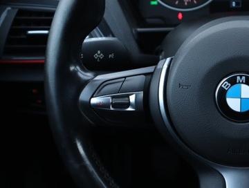 BMW Seria 1 F20-F21 Hatchback 5d 116i 136KM 2014 BMW 1 116i, Xenon, Bi-Xenon, Klima, Klimatronic, zdjęcie 19