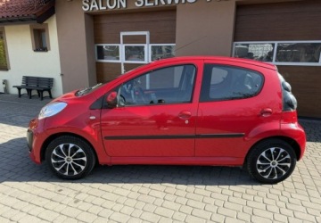 Citroen C1 I Hatchback 5d Facelifting 2012 1.0 i 68KM 2013 Citroen C1 1,0 68KM Klimatyzacja Benzyna 68KM, zdjęcie 10