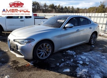 Alfa Romeo Giulia II Sedan 2.0 TBi 280KM 2017 Alfa Romeo Giulia Q4 2017 2.0l 2.0 Benzyna 280KM