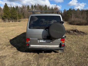 Volkswagen Caravelle T4 1998 Volkswagen Caravelle Syncro 4x4 klima grzane fotele 280 tys km 2.4 diesel, zdjęcie 6
