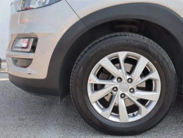 Hyundai Tucson III SUV Facelifting 1.6 GDi 132KM 2019 Hyundai Tucson 1.6 GDI, Salon Polska, Serwis ASO, zdjęcie 14