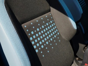 Citroen Berlingo II Combi Facelifting 1.6 HDI 75KM 2015 Citroen Berlingo Multispace___Limited Selection___1.6 HDi 75KM___Pelna His, zdjęcie 38