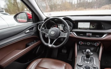 Alfa Romeo Stelvio SUV 2.2 Diesel 180KM 2017 Alfa Romeo Stelvio 2.2JTD 180KM Ledy Navi Camera Skora Full Serwis ASO No, zdjęcie 27