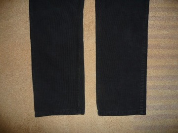 Spodnie sztruksowe WRANGLER W34/L30=44,5/102cm