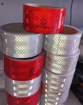 ЛЕНТА светоотражающая красная контурная 50мм 5м МИКРОПРИЗМАТИЧЕСКАЯ