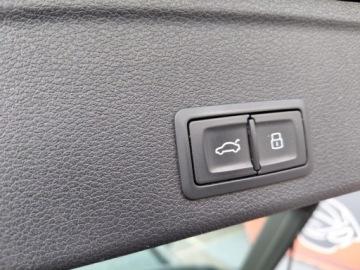 Audi A4 B9 Avant 2.0 TDI 190KM 2017 Audi A4 Allroad Matrix I Wlasciciel Hak Webasto Radar Serwis 2.0 Diesel, zdjęcie 9