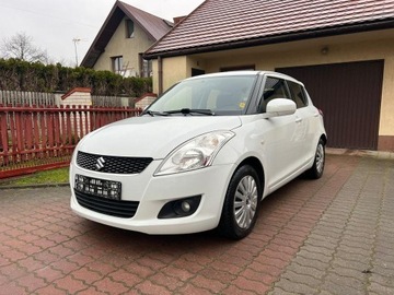 Suzuki Swift V Hatchback 5d 1.2 VVT 94KM 2013 Suzuki Swift 1.2 benzyna Comfort Plus, lekko uszkodzony