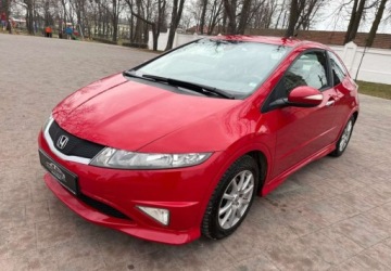 Honda Civic VIII Hatchback 3d 1.4 i-VTEC 100KM 2010 Honda Civic Honda Civic 1.4 i-VTEC Type S 1.3 Benzyna 100KM, zdjęcie 5