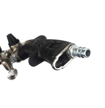 Пистолет для накачивания колес с допуском 10 бар.