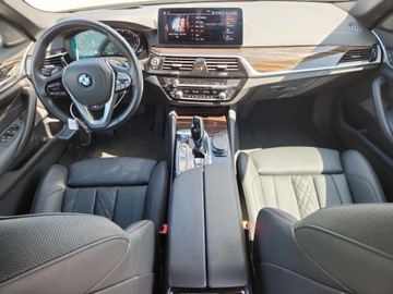 BMW Seria 5 G30-G31 2021 BMW Seria 5 530xi 2021 2.0l 2.0 Benzyna 248KM, zdjęcie 8
