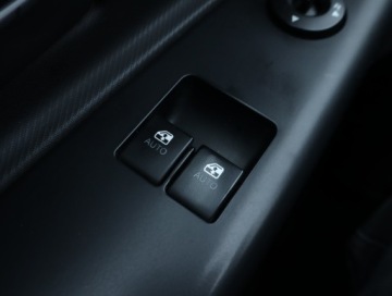 Kia Ceed I Hatchback 1.4 109KM 2009 Kia Ceed 1.4 CVVT, Klima, Tempomat, Parktronic, zdjęcie 13