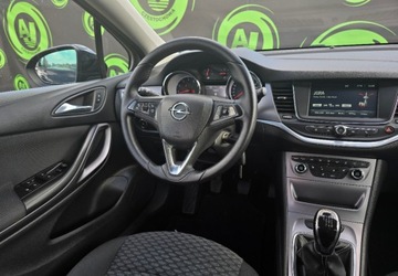 Opel Astra K Sports Tourer 1.4 Turbo 125KM 2016 Opel Astra 153 tys km podgrzewana kierownica 1.4 Benzyna 125KM, zdjęcie 5
