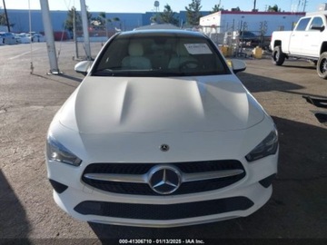 Mercedes CLA C118/X118 2023 Mercedes-Benz CLA 2023r., 250, od ubezpieczalni 2.0 Benzyna 221KM, zdjęcie 1