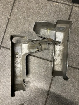 Suzuki GV 700 Madura Крышка радиатора левая