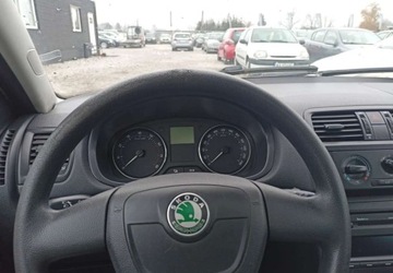 Skoda Roomster Mikrovan Facelifting 1.2 TSI 85KM 2010 Skoda Roomster Skoda Roomster 1.2 Benzyna 86KM, zdjęcie 5