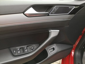 Volkswagen Arteon Fastback 2.0 TDI 240KM 2019 Volkswagen Arteon 2.0 TDI 240KM R-line Automat 7, zdjęcie 11