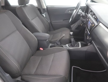 Toyota Auris I Hatchback 5d Facelifting 1.4 D-4D 90KM 2012 Toyota Auris 1.4 D-4D, Salon Polska, Serwis ASO, zdjęcie 8