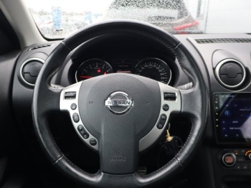 Nissan Qashqai I Crossover 2.0 140KM 2010 Nissan Qashqai 2.0, Klima, Klimatronic, Tempomat, zdjęcie 11