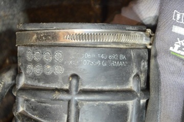 AUDI TT 8N 1.8T TRUBKA NASÁVÁNÍ TURBO 06A145892BK
