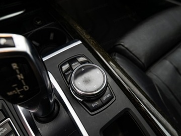 BMW X5 F15 SUV xDrive40d 313KM 2014 BMW X5 xDrive40d 313KM, zdjęcie 26