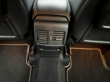 Mercedes Klasa B W246 Sports Tourer Facelifting 2.0 250 211KM 2018 Mercedes B 250 211 KM Automat Full LED Kamera, zdjęcie 15